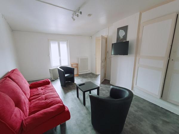 immeuble de 300m² proche des termes