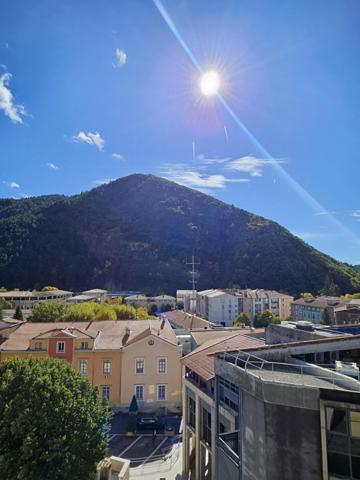 T4 Lumineux avec Vue Montagne - Digne-les-Bains
