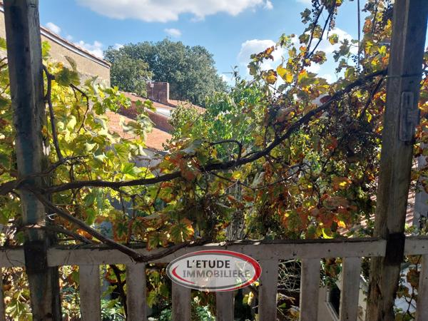 Machecoul bourg : maison bourgeoise de charme (190 m²) à rafraîchir !
