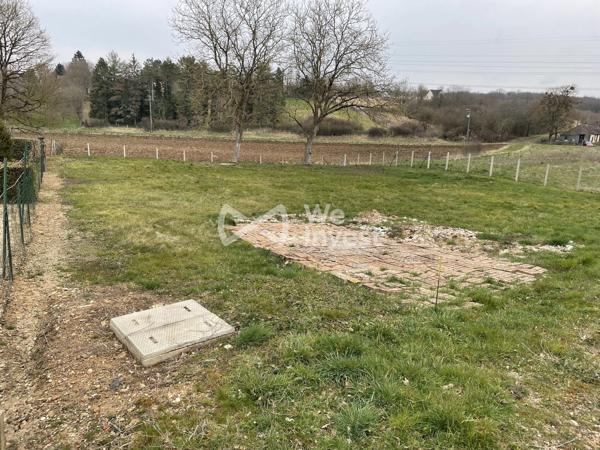 Terrain de 950 m², semi-clos, proche Montargis