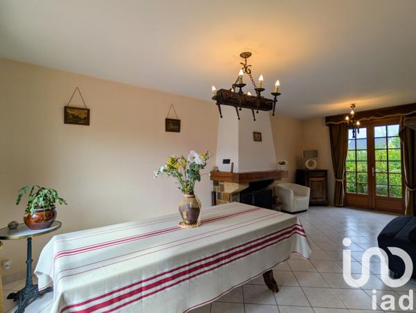 Maison 4 pièces de 82 m² à Beauvais (60000)