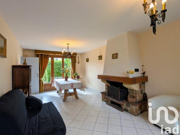 Maison 4 pièces de 82 m² à Beauvais (60000)