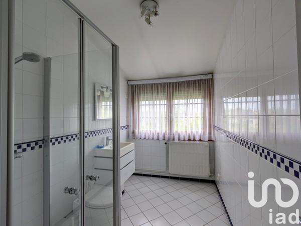 Maison 4 pièces de 82 m² à Beauvais (60000)