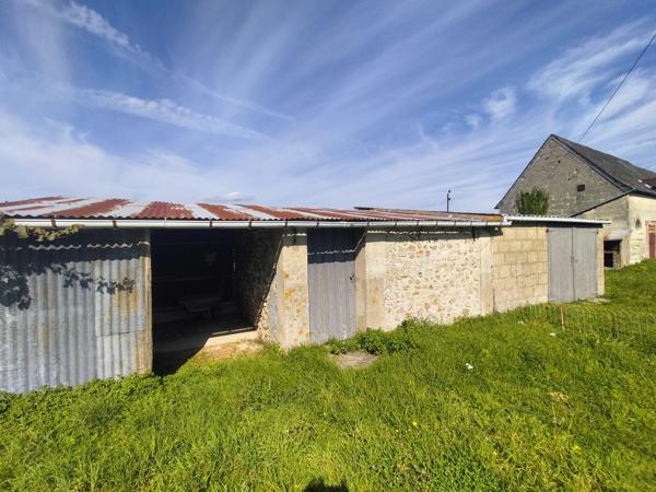 À vendre - Maison de campagne, 4 pièces situé à Vallée-de-Ronsard (41800)