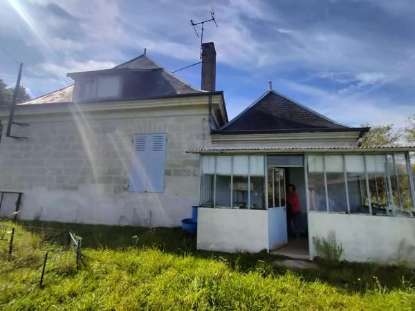 À vendre - Maison de campagne, 4 pièces situé à Vallée-de-Ronsard (41800)