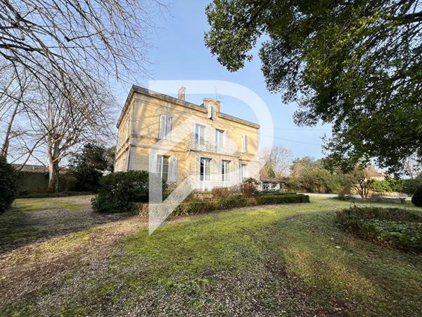 Maison 12 pièces 350 m2