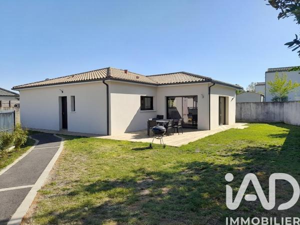 Maison à vendre 5 pièces 117 m² Léognan