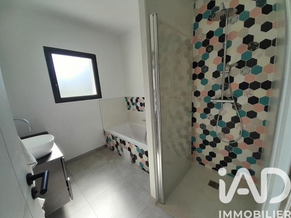 Maison à vendre 5 pièces 117 m² Léognan