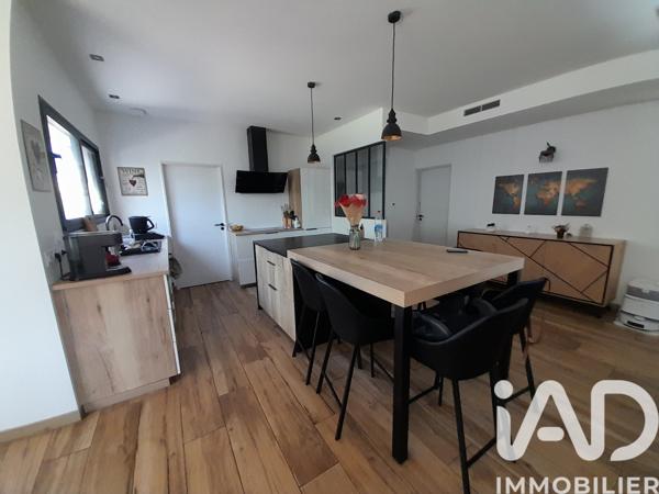 Maison à vendre 5 pièces 117 m² Léognan