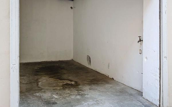 Stationnement à louer    13,73 m2 Avignon