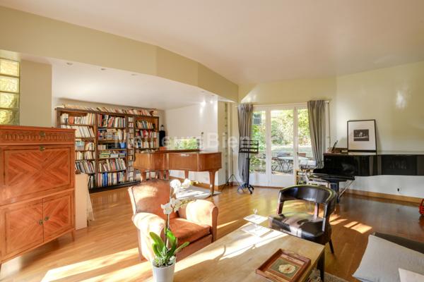 BRANCAS BELLE MEULIÈRE FAMILIALE 4 CHAMBRES + COMBLES AMÉNAGÉS ET GARAGE