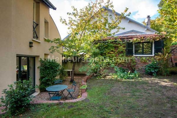 BRANCAS BELLE MEULIÈRE FAMILIALE 4 CHAMBRES + COMBLES AMÉNAGÉS ET GARAGE