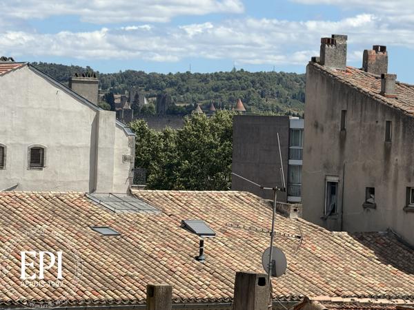 Centre-ville de Carcassonne – Superbe T3 de 93m² lumineux avec ascenseur, cave et vue exceptionnelle !