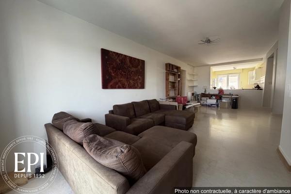 Centre-ville de Carcassonne – Superbe T3 de 93m² lumineux avec ascenseur, cave et vue exceptionnelle !