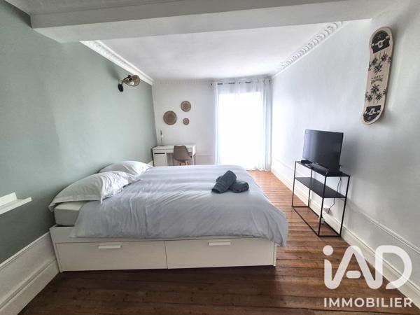 Maison à vendre 8 pièces 205 m² Châlons-en-Champagne