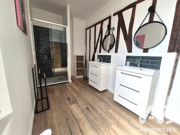 Maison à vendre 8 pièces 205 m² Châlons-en-Champagne