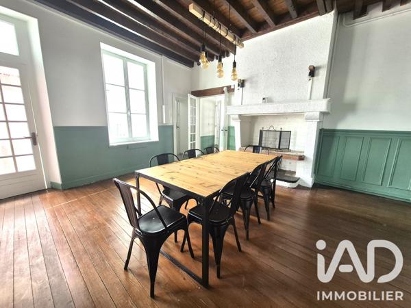 Maison à vendre 8 pièces 205 m² Châlons-en-Champagne