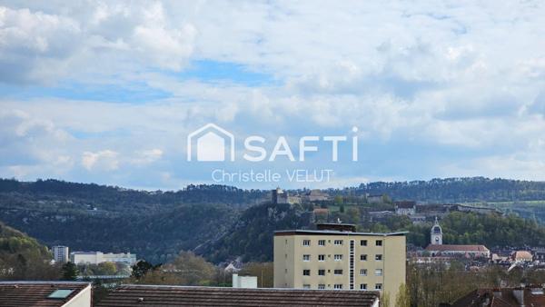 BESANCON CHAPRAIS FLORE T5 DERNIER ETAGE