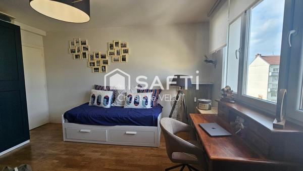 BESANCON CHAPRAIS FLORE T5 DERNIER ETAGE