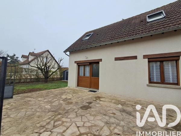 Location maison 3 pièces 59 m² Augy