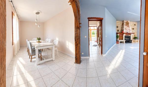 Maison familiale 160 m² – 5 chambres – 2 garages