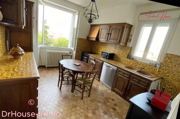 Maison à vendre 5 pièces de 143 m²