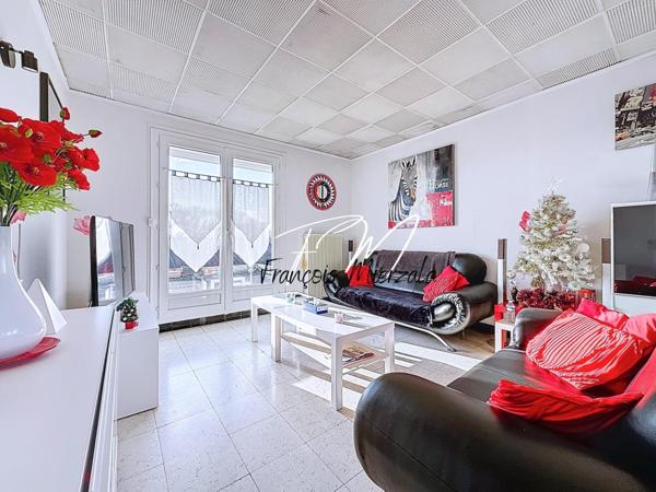 Hangar + Appartement T3