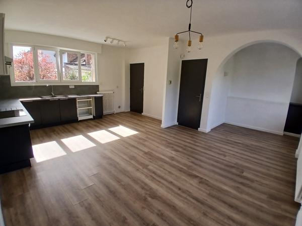 Immeuble 7 pièces - 120 m²