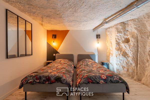 Maison semi-troglodyte entre vignes et Loire