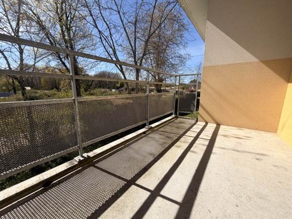 Appartement à louer |  Lesparre-Médoc |  1 pièce | 37 m²