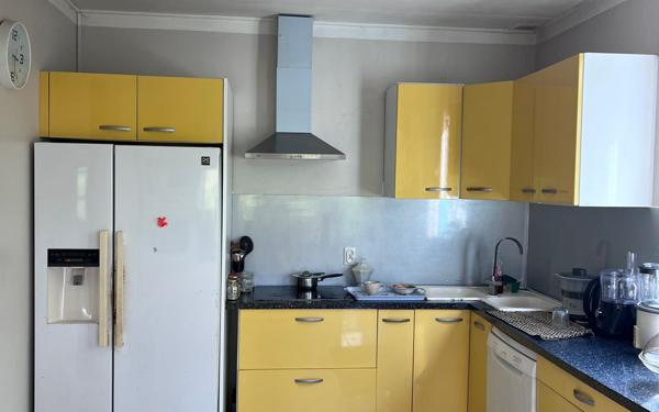 Maison à vendre    6 pièces • 196,26 m2 Rivière-Salée