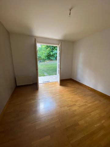 Maison à vendre 6 pièces CUBLAC (19)