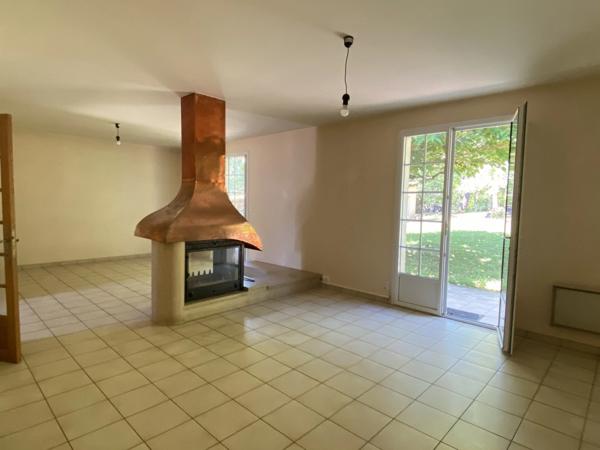 Maison à vendre 6 pièces CUBLAC (19)