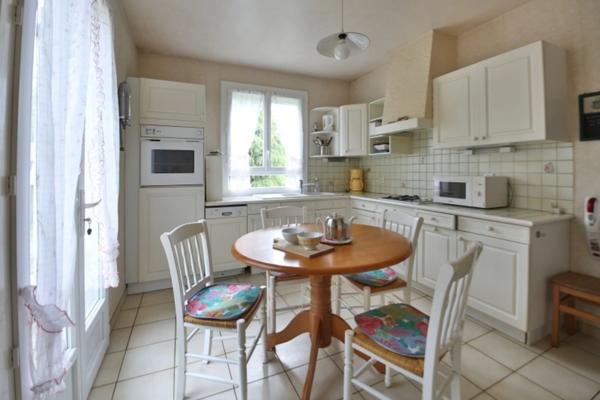 Maison à vendre 6 pièces CUBLAC (19)