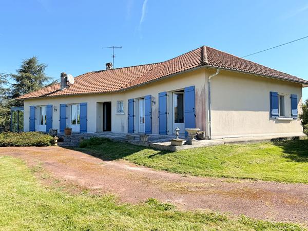 MAISON DE CARACTERE Riberac
