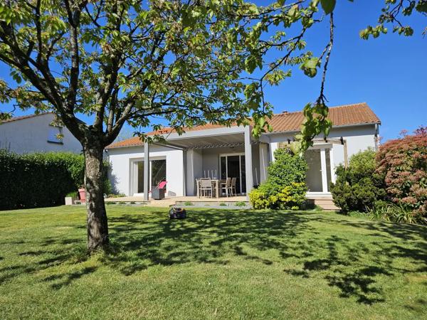 Pavillon de PLAIN-PIED sur SOUS-SOL