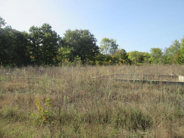 Terrain plat et viabilisé, proche Limoux