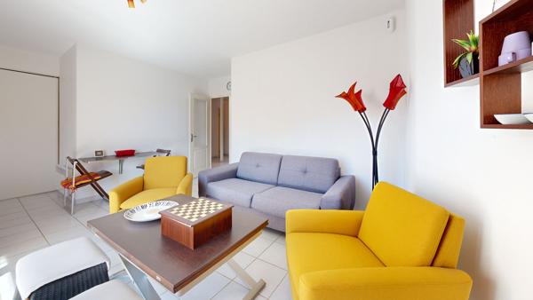 NARBONNE. Bel appartement T3 de 63m² en Résidence sécurisée sur les Quais.