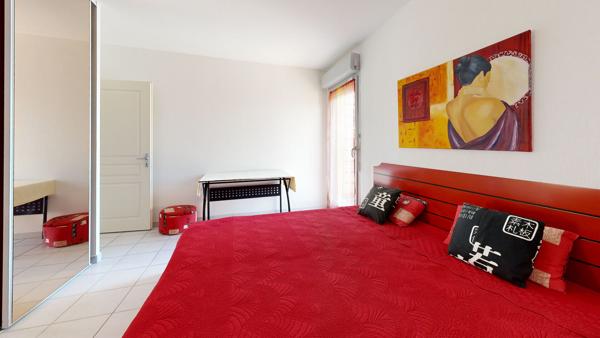 NARBONNE. Bel appartement T3 de 63m² en Résidence sécurisée sur les Quais.