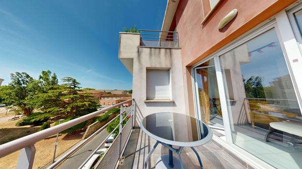 NARBONNE. Bel appartement T3 de 63m² en Résidence sécurisée sur les Quais.