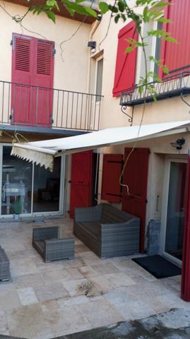 Yenne (73170) CENTRE YENNE MAISON DE 160 M² ENVIRON AVEC COUR