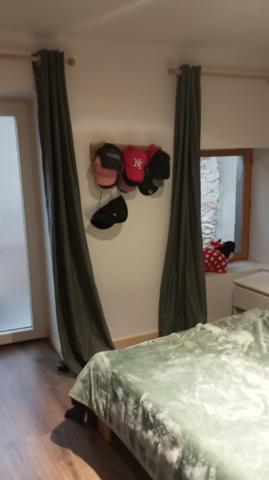 Yenne (73170) CENTRE YENNE MAISON DE 160 M² ENVIRON AVEC COUR