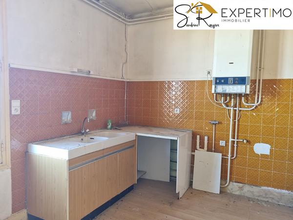 Saint-Éloy-les-Mines (63700) À vendre – Maison avec deux appartements – Saint-Éloy-les-Mines