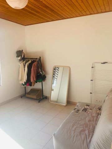 A LOUER MAISON 2 CHAMBRES CENTRE BOURG LA CHAPELLE HERMIER