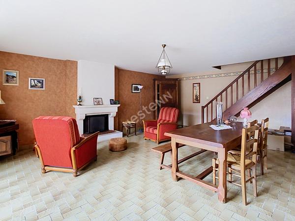 Maison Montfaucon Montigne 5 pièce(s) 123 m2