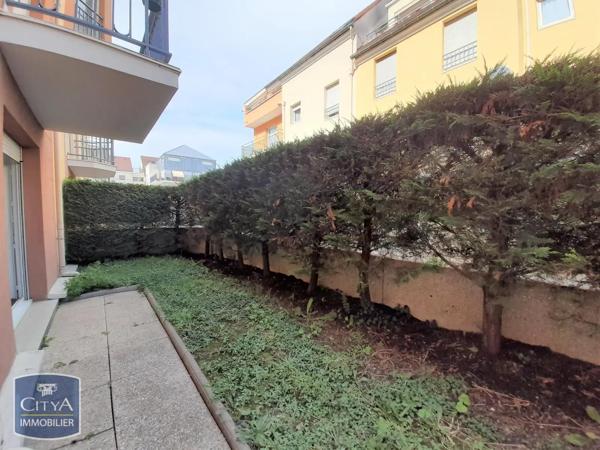Appartement à louer 3 pièces 65.74m² Arpajon (91290)