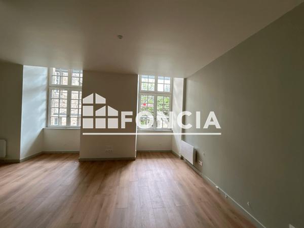 Location Studio 33.72 m² - Guingamp 22200