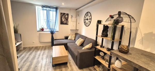 DUPLEX T3 - 45 M2 - BOUCAU (64340)
