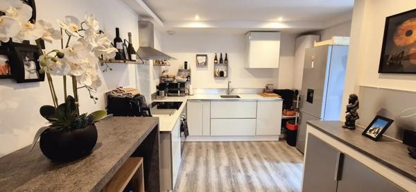 DUPLEX T3 - 45 M2 - BOUCAU (64340)