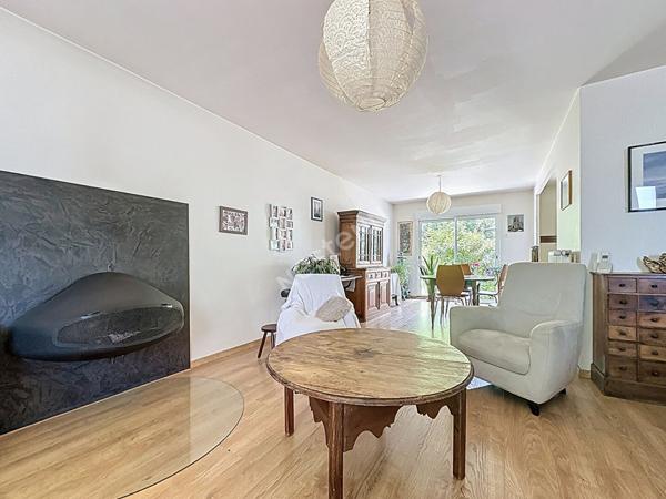 Maison de plain-pied à vendre à Champigné, 138m2, 3 chambres (potentiel de 4) sur un terrain de 1150m2 !